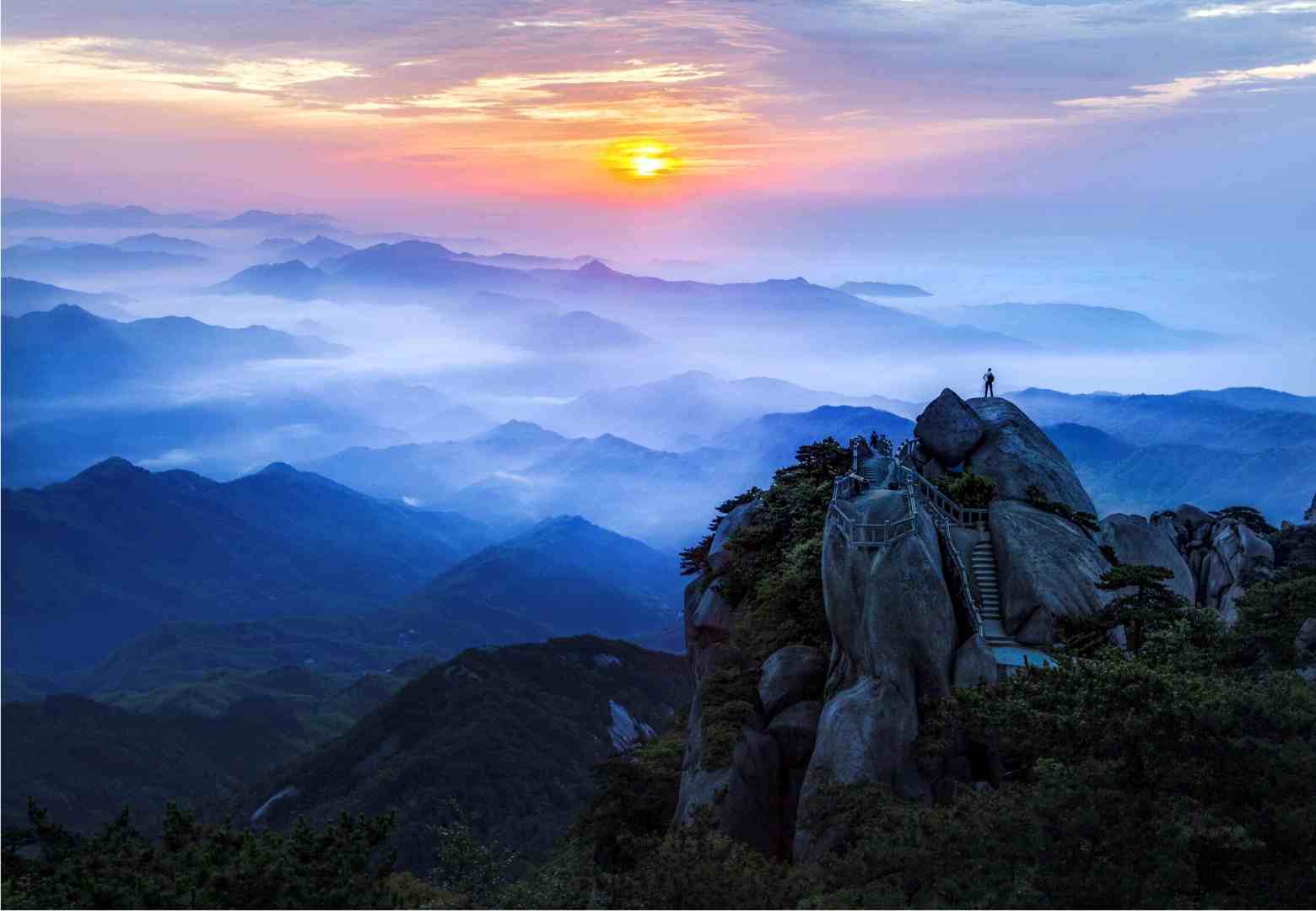 Sunrise at Dragon's Ridge