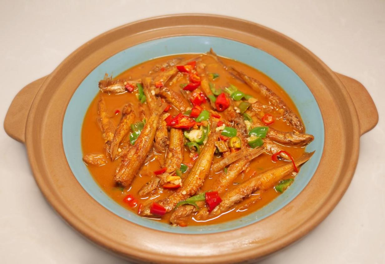 Soy-Braised Tianzhushan Small Mountain-Stream Fish