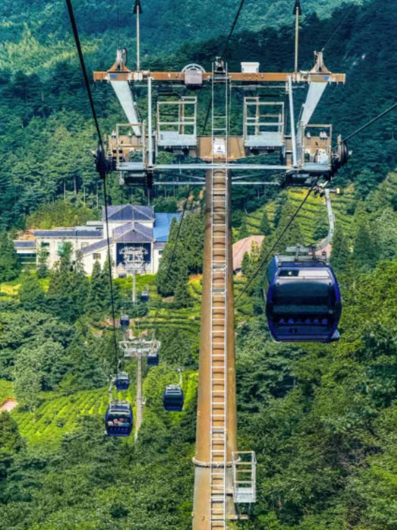 Tianzhushan Accommodation Guide: Dalongwo Cableway Area | The Fastest Way Up the Mountain, Bar None